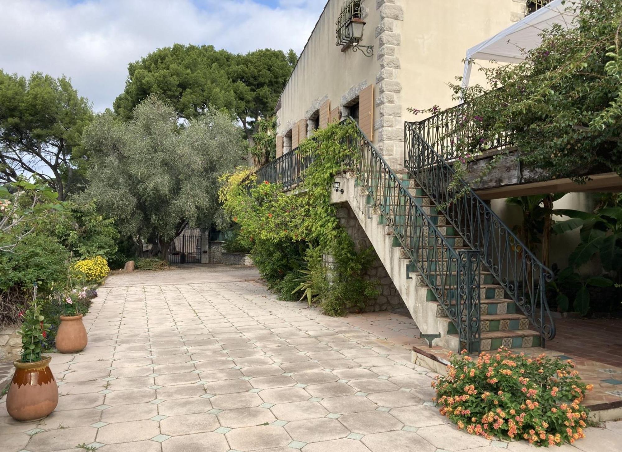 Mas Sainte Marie Apartment Toulon Ngoại thất bức ảnh